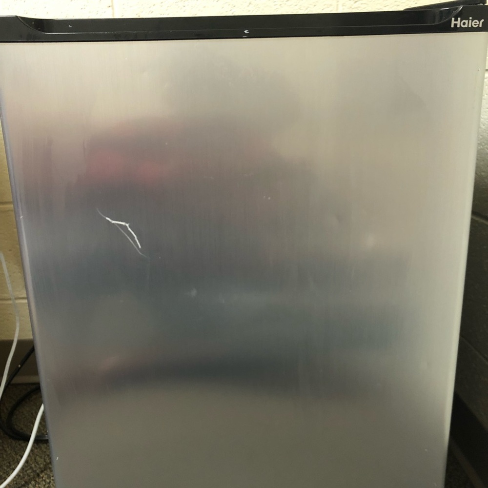 Mini Fridge - Picture 2 of 2